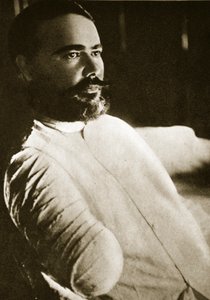 General Obregon after his right arm was blown off by a grenade at Santa Ana del Conde, 1915